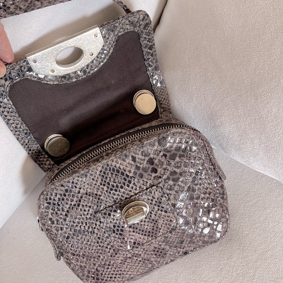 Vintage Grey Snakeskin Suede / Sheen Chain Crossbody with Nickel Hardware - Picture 6 of 7